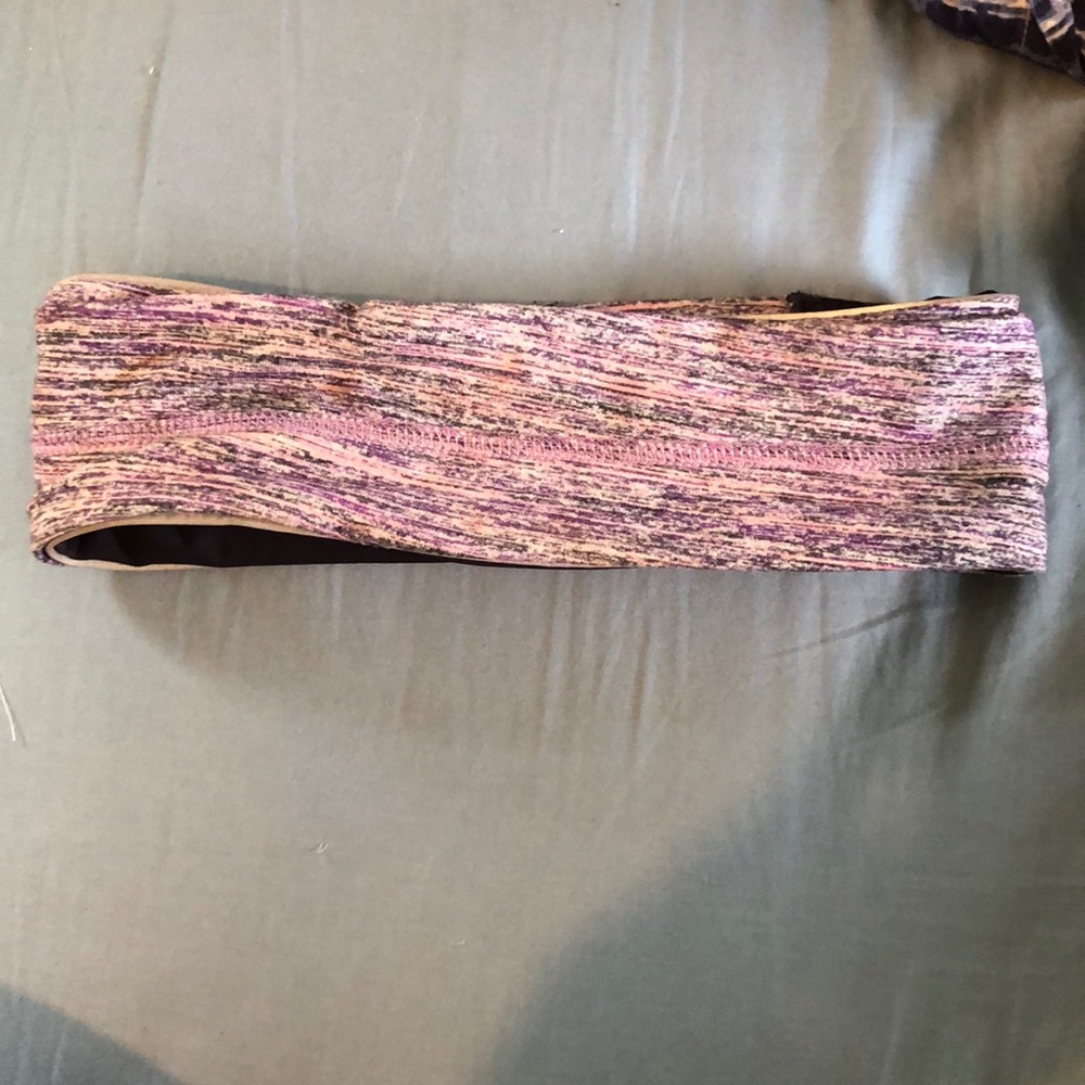 Lululemon reversible ear warmer